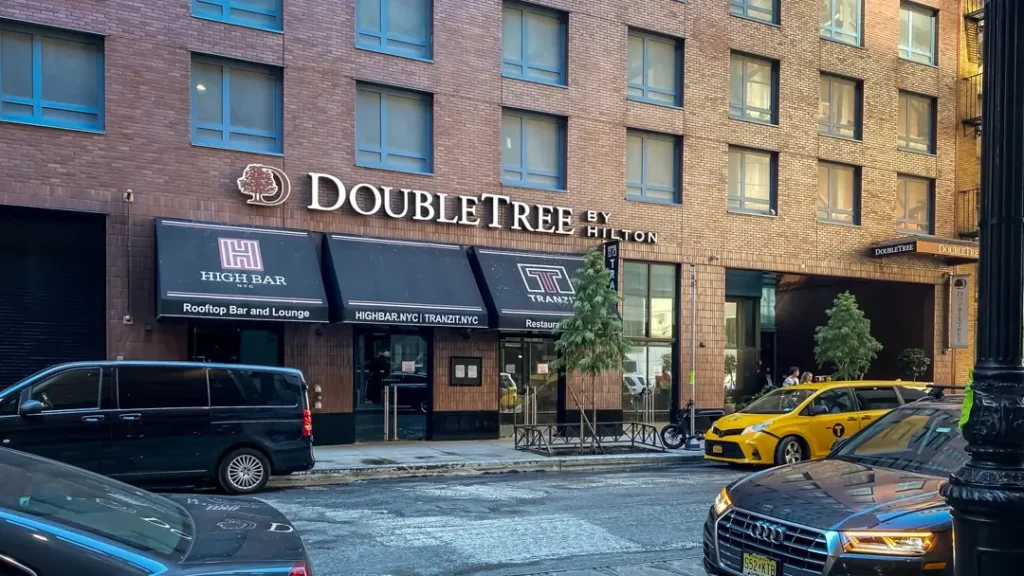 DoubleTree by Hilton Hotel New York Times Square West near Gotham Hall NYC - Entrance 
