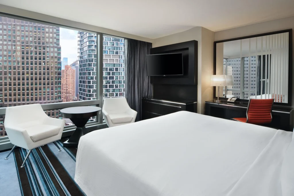 Marriott New York Manhattan/Central Park near Neil Simon Theatre - Bedroom