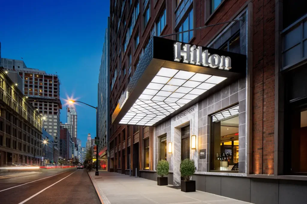 Hilton Brooklyn New York near Kings Theatre Brooklyn - Entrance
